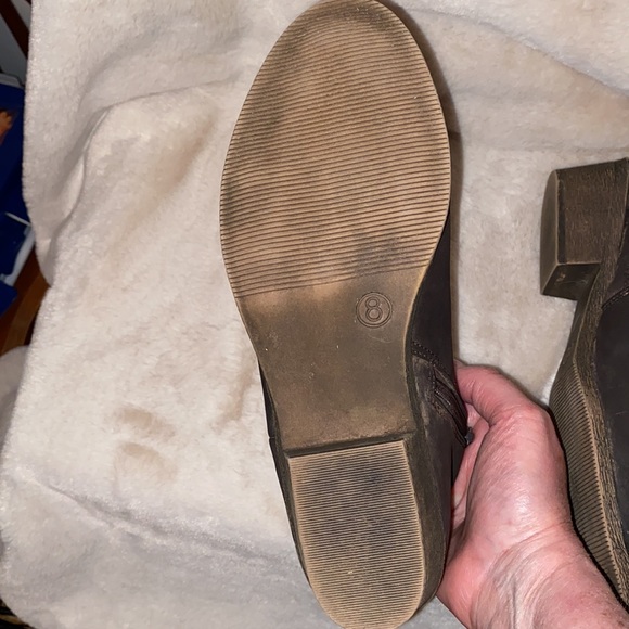 Brown Swede booties - Picture 4 of 5